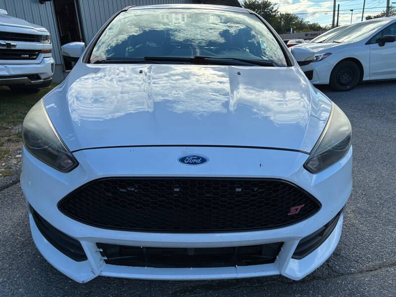 2017 Ford Focus ST