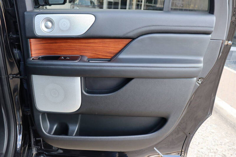 2019 Lincoln Navigator L Reserve