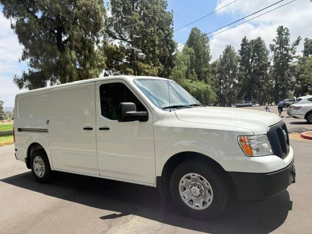 2019 Nissan NV 2500 HD SV