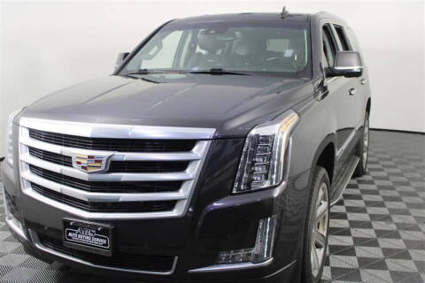 2016 Cadillac Escalade Luxury Collection