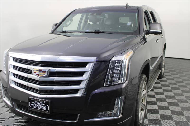 2016 Cadillac Escalade Luxury Collection