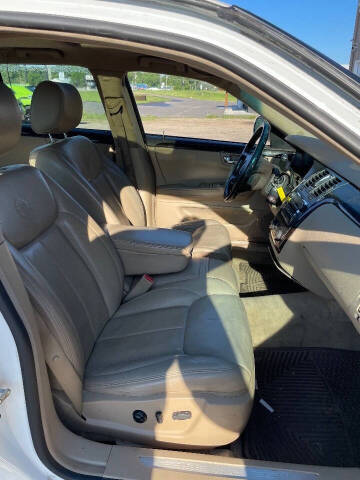 2008 Cadillac DTS Luxury III