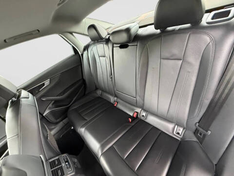 2017 Audi A4 2.0T quattro Premium Plus