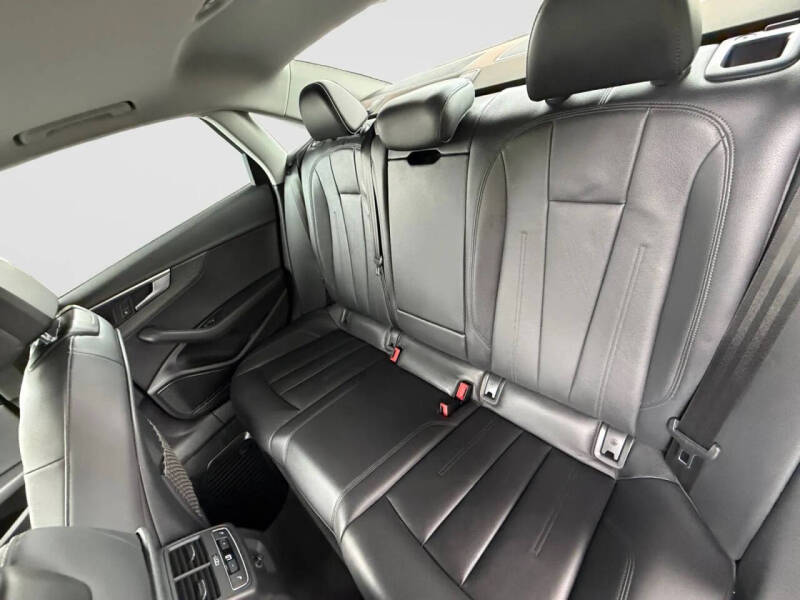 2017 Audi A4 2.0T quattro Premium Plus
