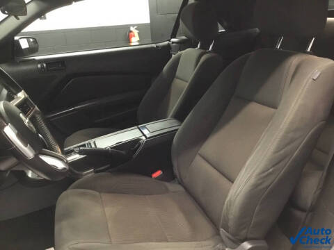 2014 Ford Mustang V6