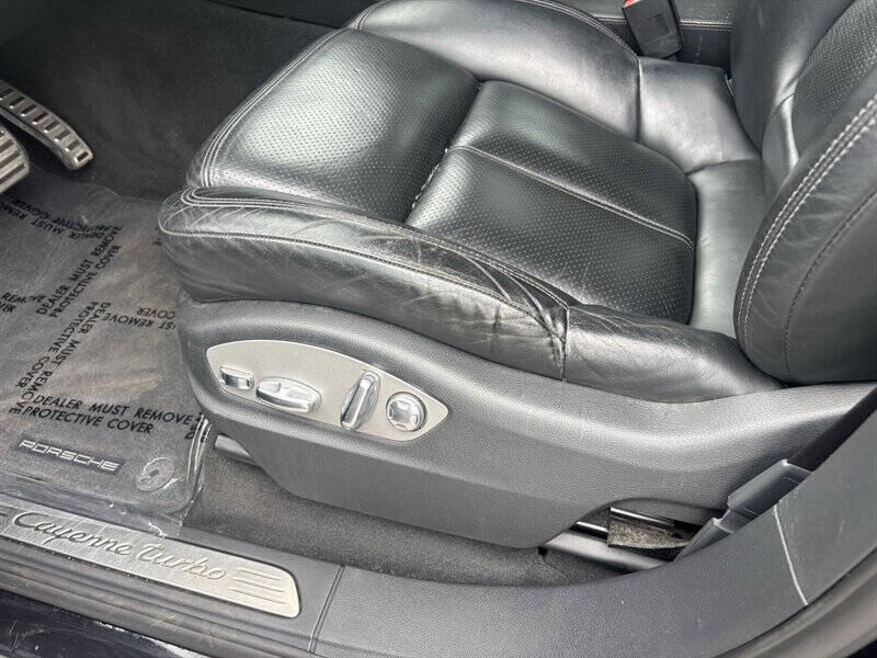 2011 Porsche Cayenne Turbo