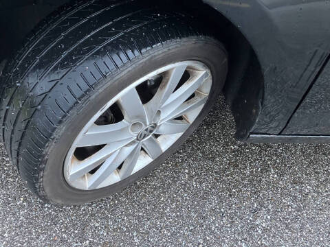 2010 Volkswagen Golf 2.5L PZEV