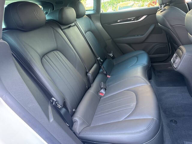 2022 Maserati Levante Modena