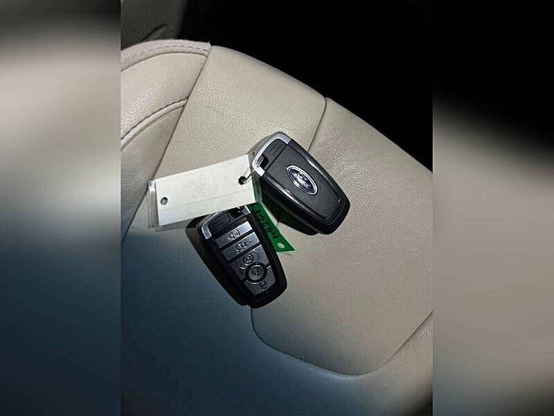 2019 Ford Edge Titanium