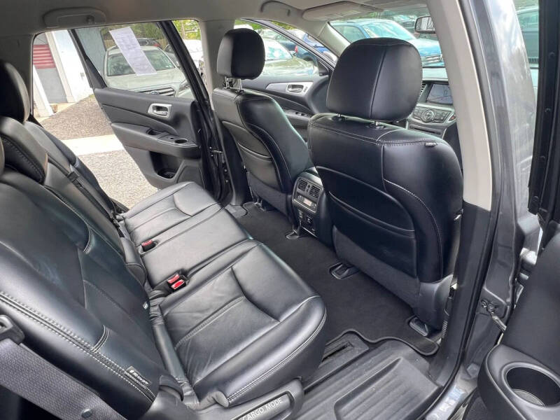 2018 Nissan Pathfinder