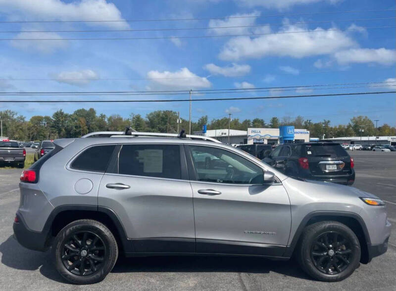 2016 Jeep Cherokee