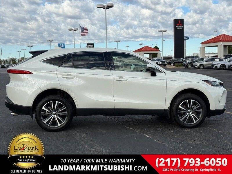 2022 Toyota Venza LE