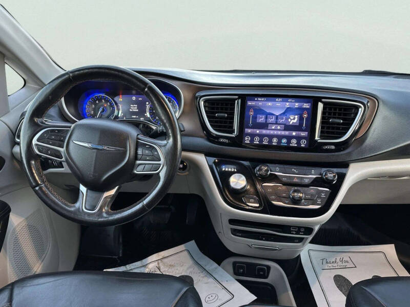 2018 Chrysler Pacifica Touring L Plus