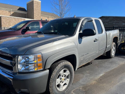 2008 Chevrolet Silverado 1500 for sale at ENZO AUTO in Parma OH