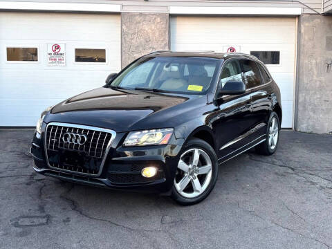 2011 Audi Q5 3.2 quattro Premium Plus