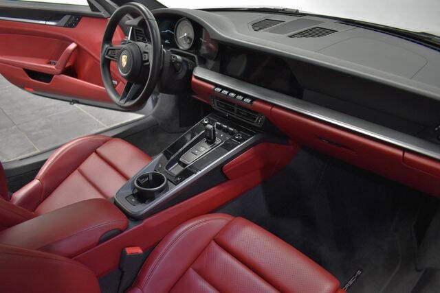 2020 Porsche 911 Carrera S