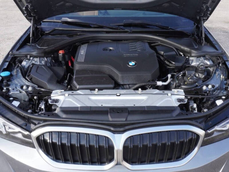 2024 BMW 3 Series 330i