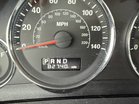 2010 Jeep Grand Cherokee Laredo