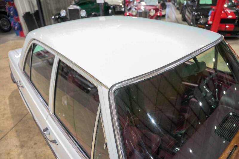 1972 Mercedes-Benz 280-Class