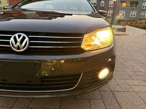2012 Volkswagen Eos Komfort SULEV