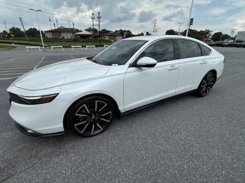 2025 Honda Accord Hybrid Touring