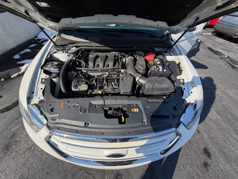 2013 Ford Taurus Limited