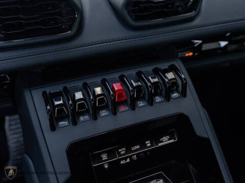 2023 Lamborghini Huracan Tecnica