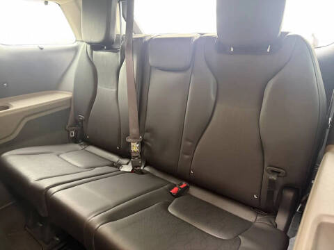 2025 Kia Carnival EX