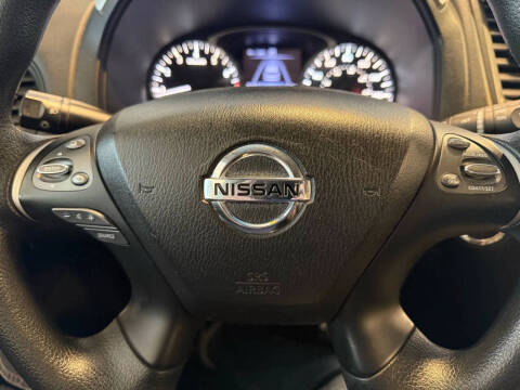 2016 Nissan Pathfinder