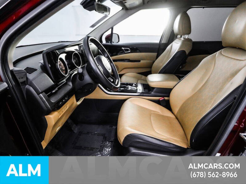 2024 Kia Carnival EX