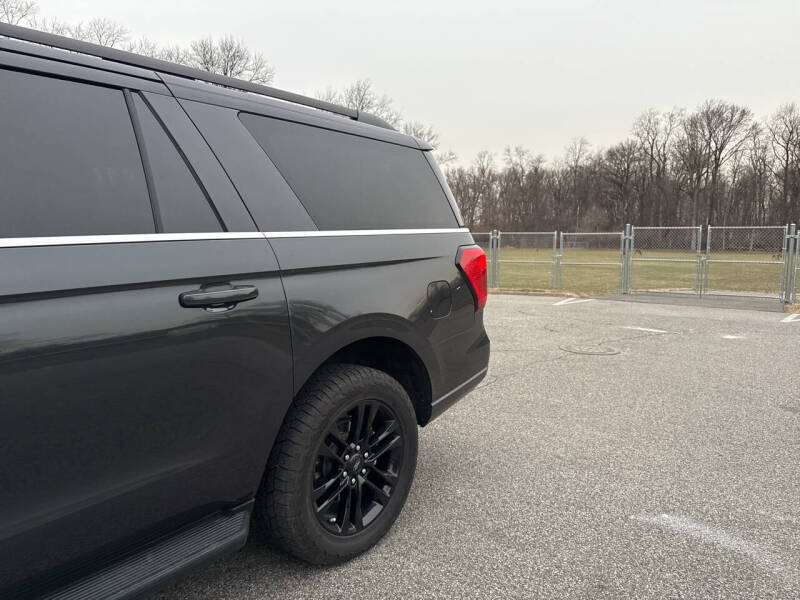 2024 Ford Expedition MAX XLT