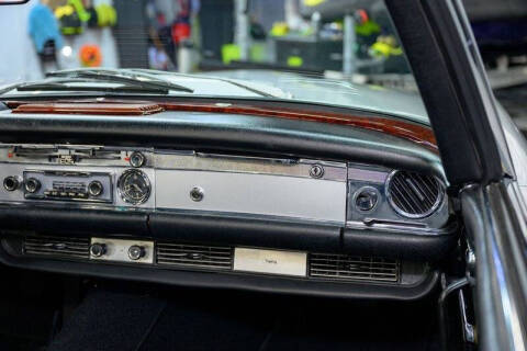 1970 Mercedes-Benz 280-Class