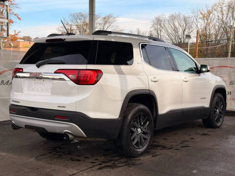 2019 GMC Acadia SLT-1