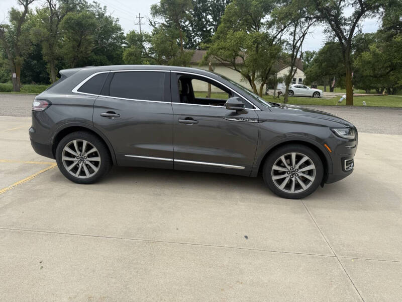 2019 Lincoln Nautilus Select