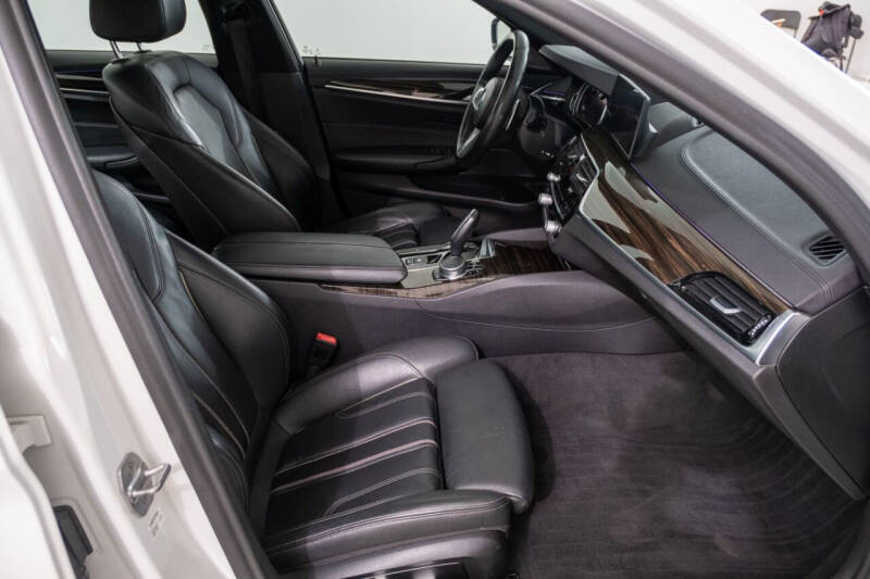 2018 BMW 5 Series 530i xDrive