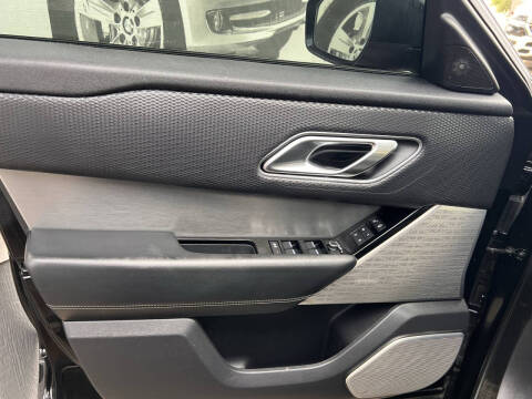 2018 Land Rover Range Rover Velar P250 R-Dynamic SE