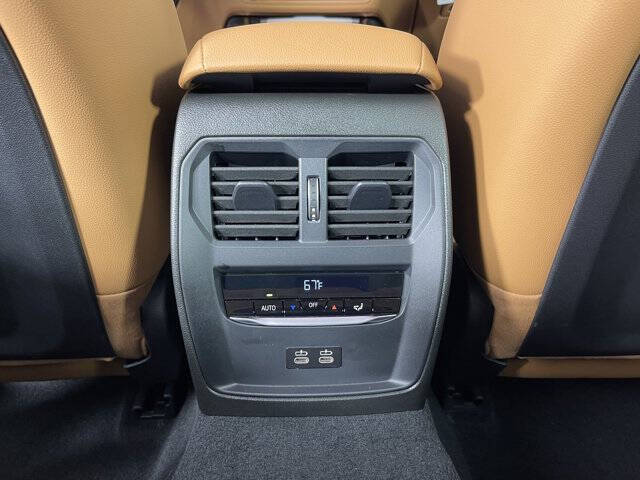 2026 BMW 3 Series 330i