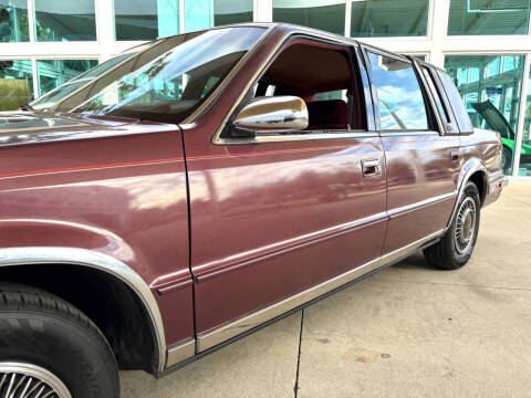 1990 Chrysler New Yorker