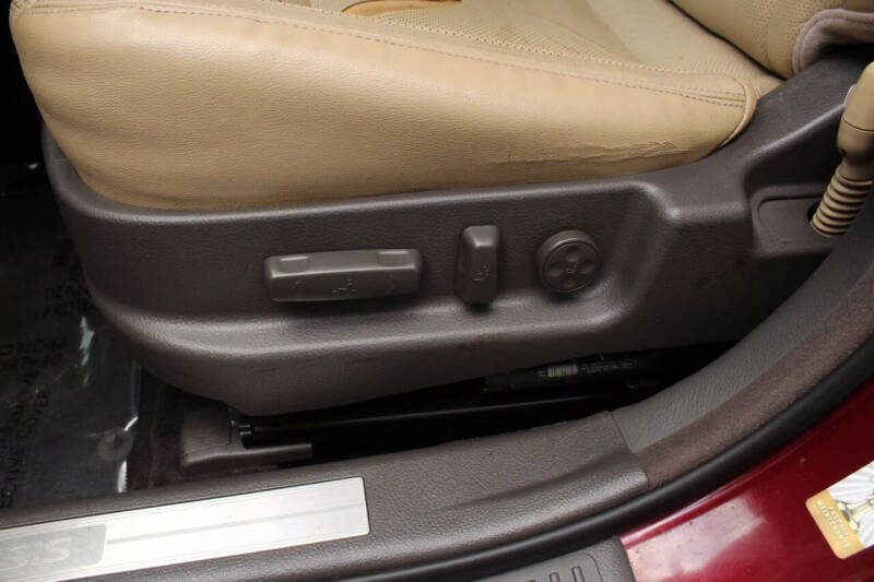 2012 Hyundai Genesis 3.8L V6