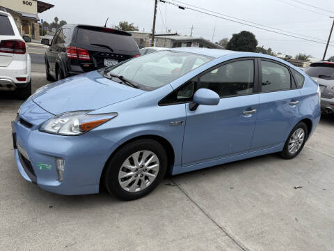 2014 Toyota Prius Plug-in Hybrid Advanced