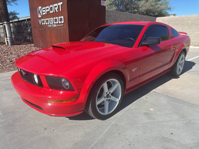 2005 Ford Mustang GT Premium