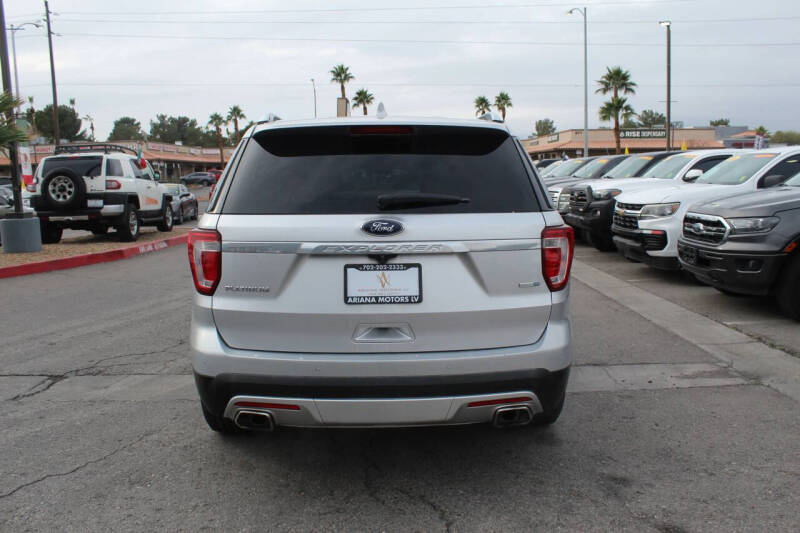 2017 Ford Explorer Platinum