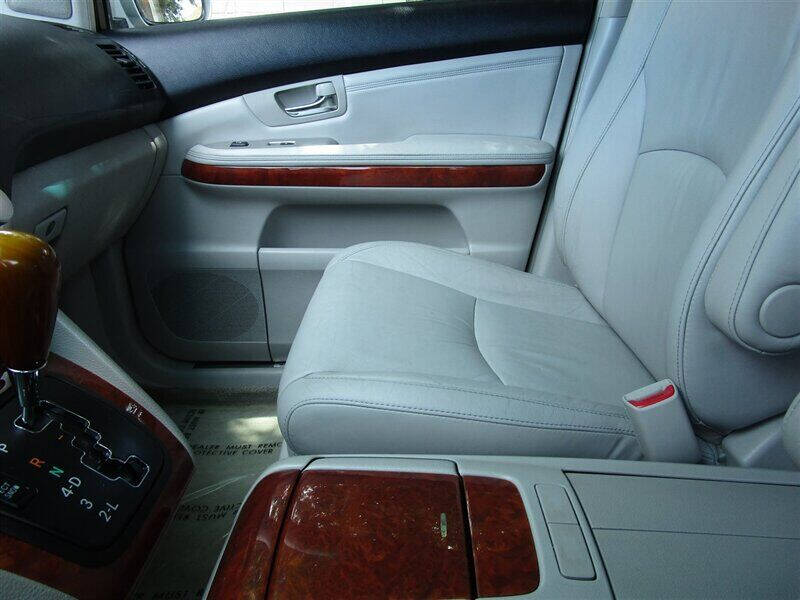 2005 Lexus RX 330