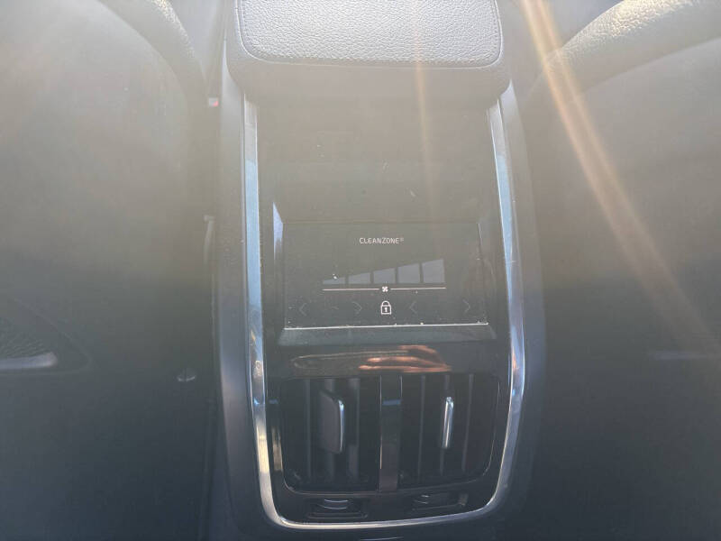 2018 Volvo S90 T5 Momentum