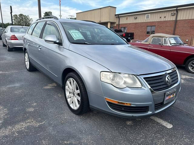2007 Volkswagen Passat for sale at TAPP MOTORS INC in Owensboro KY