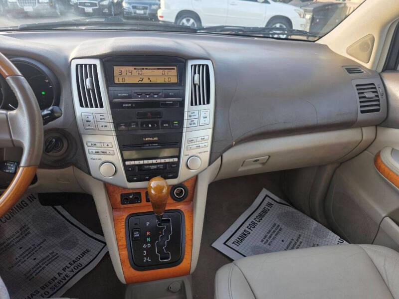 2005 Lexus RX 330