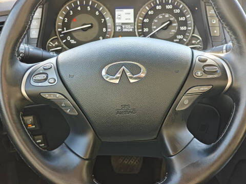 2016 Infiniti Q70L 3.7