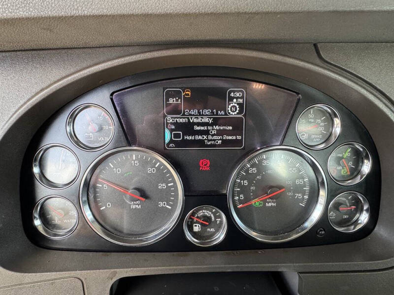 2016 Kenworth T880