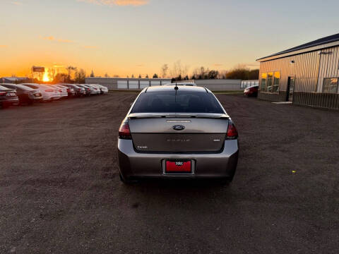 2011 Ford Focus Sport SES