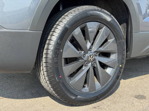 2022 Volkswagen Taos S 4Motion